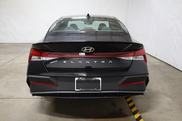 2026 Hyundai ELANTRA SEL Sport IVT