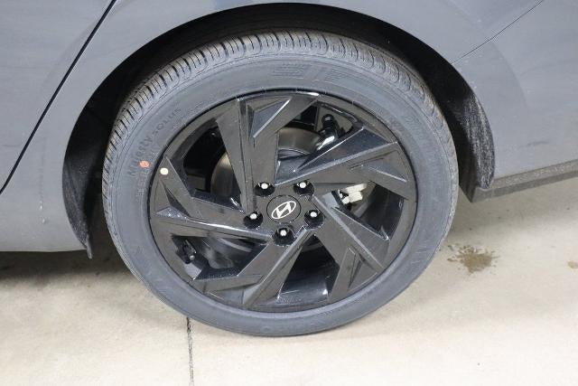 2026 Hyundai ELANTRA SEL Sport IVT