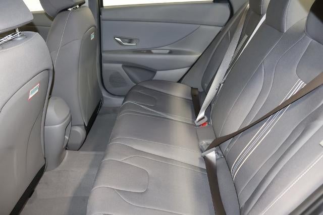 2026 Hyundai ELANTRA SEL Sport IVT