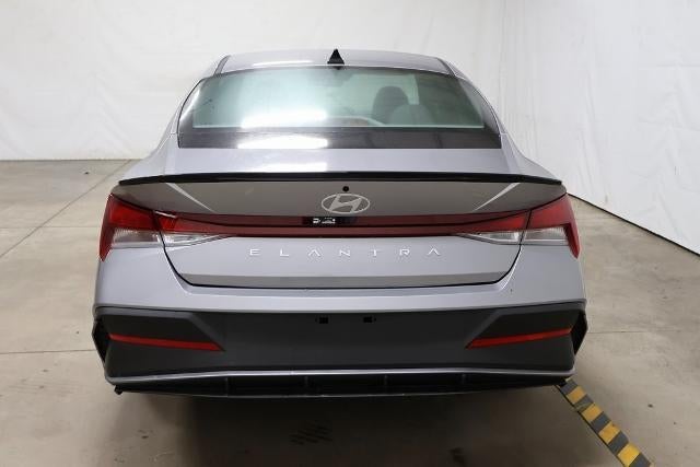 2026 Hyundai ELANTRA SEL Sport IVT