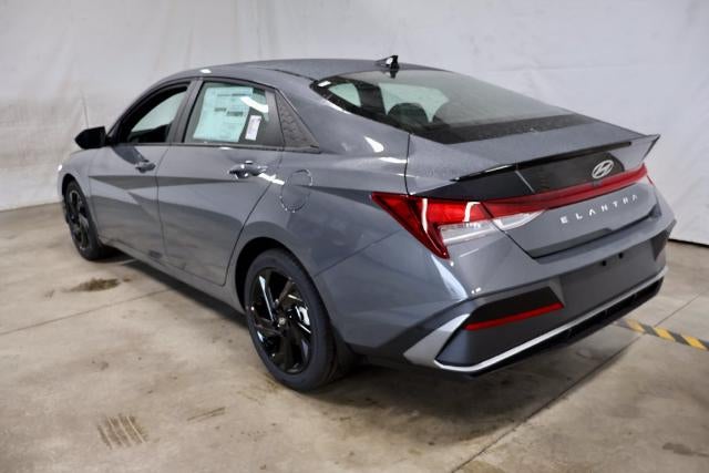 2026 Hyundai ELANTRA SEL Sport Plus Sedan
