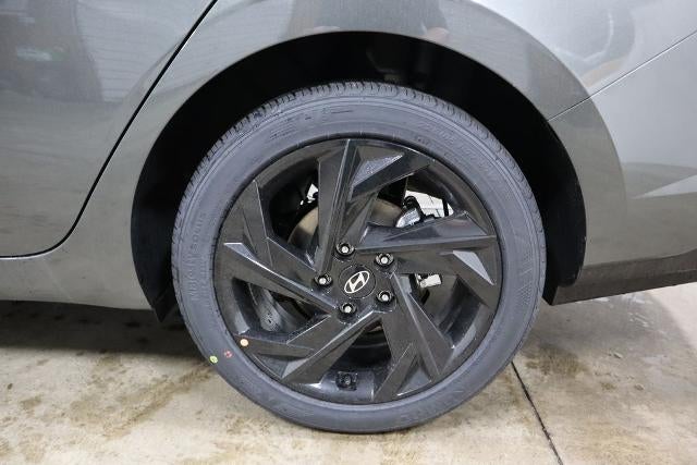 2026 Hyundai ELANTRA SEL Sport IVT