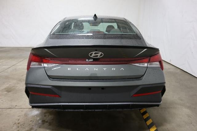 2026 Hyundai ELANTRA SEL Sport IVT