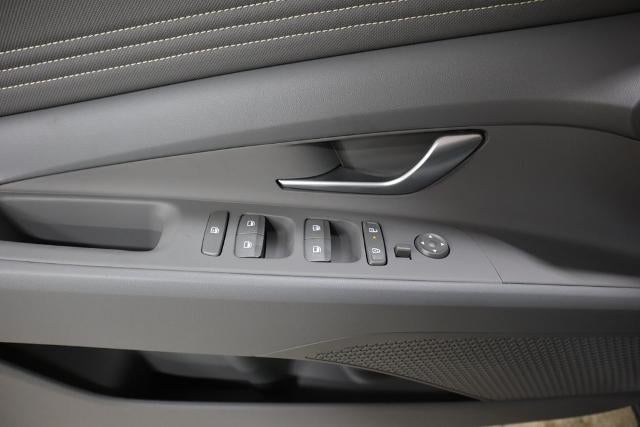 2026 Hyundai ELANTRA SEL Sport IVT