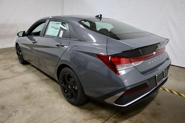 2026 Hyundai ELANTRA SEL Sport IVT