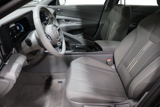 2026 Hyundai ELANTRA SEL Sport IVT