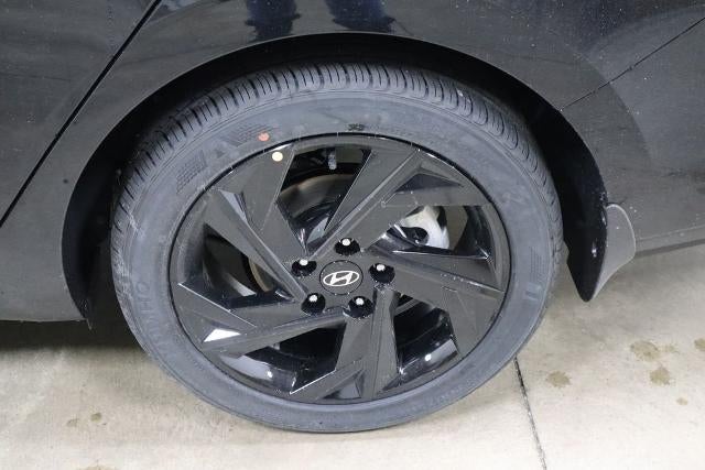 2026 Hyundai ELANTRA SEL Sport IVT