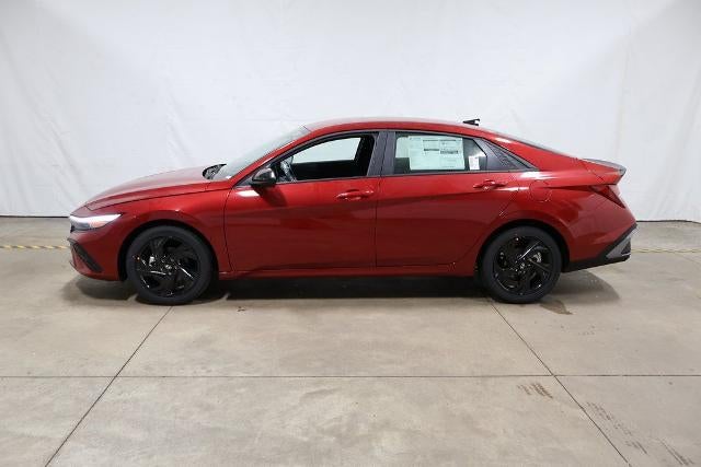 2026 Hyundai ELANTRA SEL Sport IVT