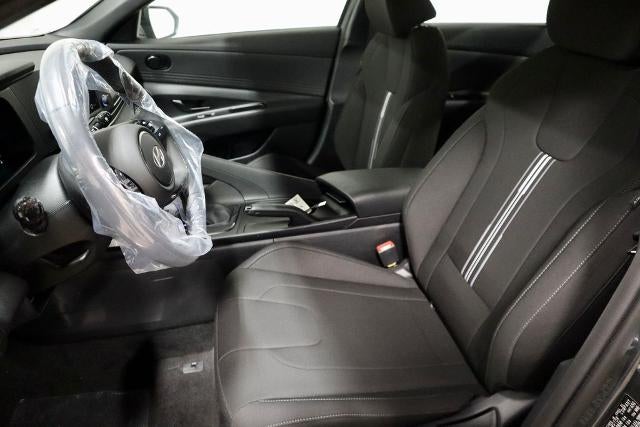 2026 Hyundai ELANTRA SEL Sport IVT