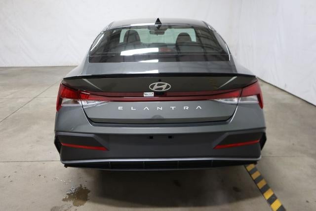 2026 Hyundai ELANTRA SEL Sport IVT