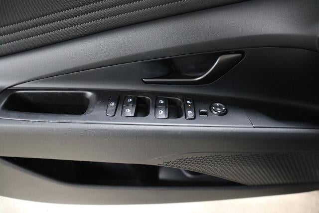 2026 Hyundai ELANTRA SEL Sport IVT