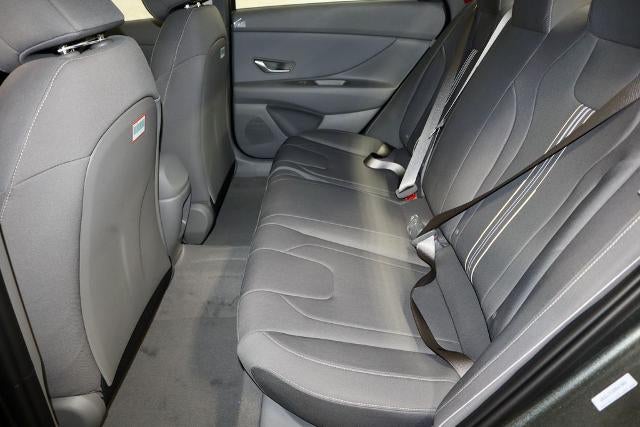 2026 Hyundai ELANTRA SEL Sport IVT