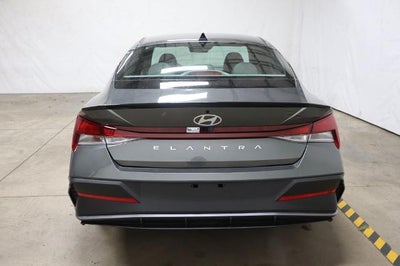 2026 Hyundai ELANTRA SEL Sport IVT