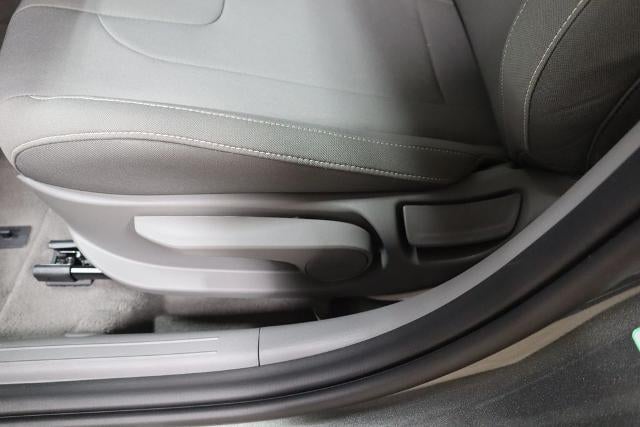 2026 Hyundai ELANTRA SEL Sport IVT