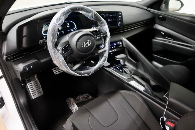 2026 Hyundai ELANTRA SEL Sport IVT