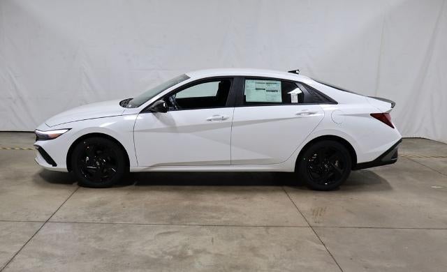 2026 Hyundai ELANTRA SEL Sport IVT