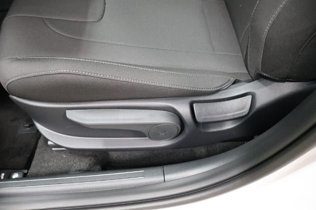 2026 Hyundai ELANTRA SEL Sport IVT