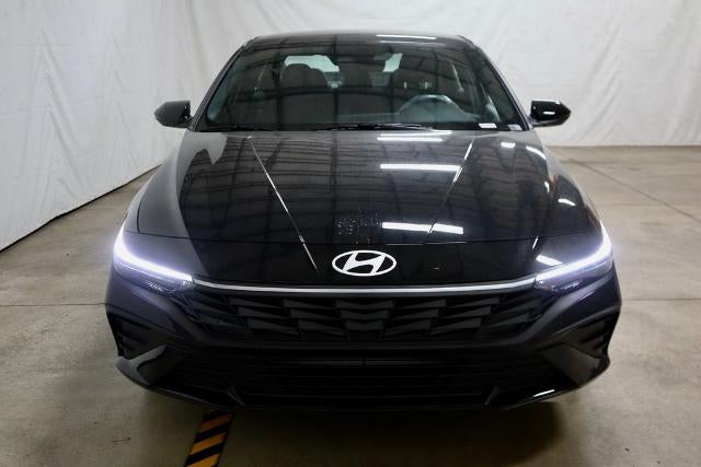 2026 Hyundai ELANTRA SEL Sport IVT