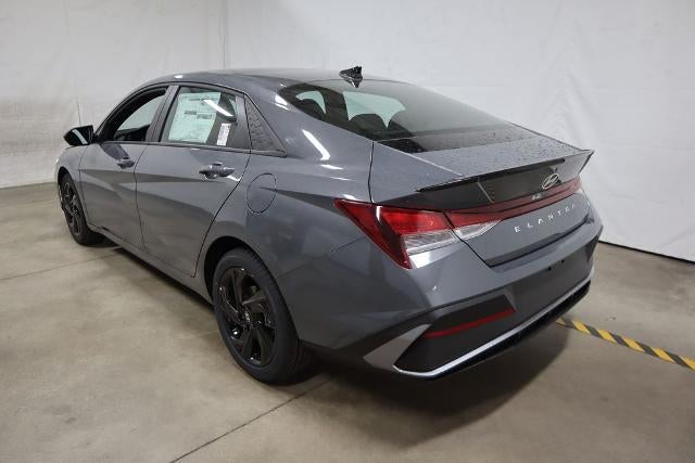 2026 Hyundai ELANTRA SEL Sport IVT