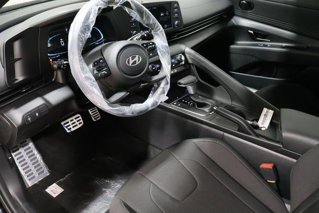 2026 Hyundai ELANTRA SEL Sport IVT