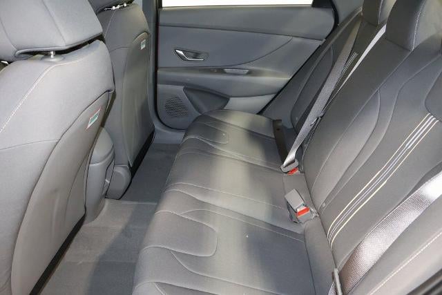 2026 Hyundai ELANTRA SEL Sport IVT