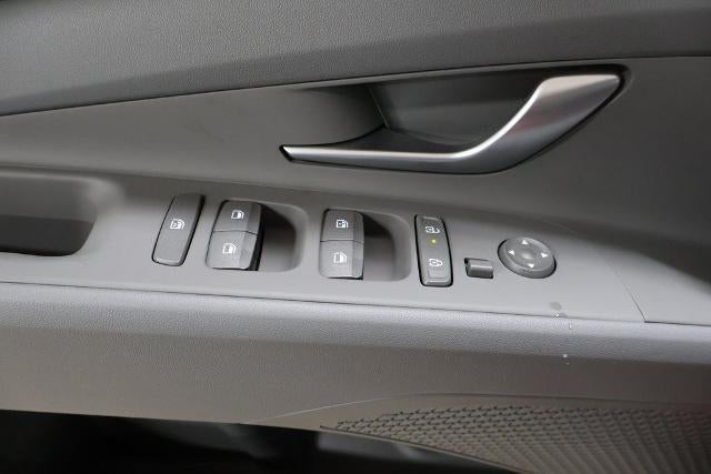 2026 Hyundai ELANTRA SEL Sport IVT