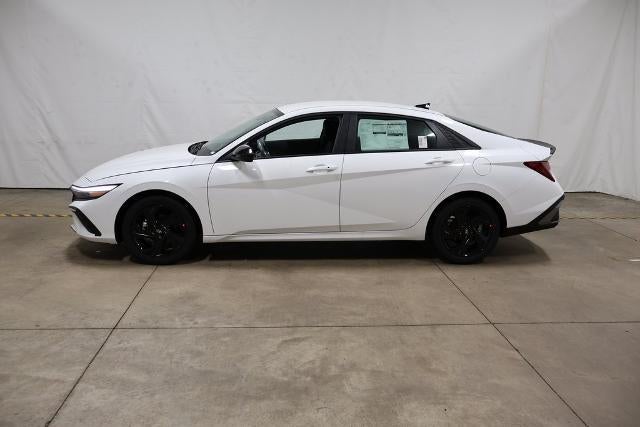 2026 Hyundai ELANTRA SEL Sport IVT