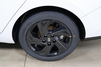 2026 Hyundai ELANTRA SEL Sport IVT