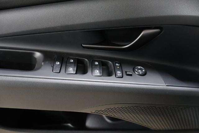 2026 Hyundai ELANTRA SEL Sport IVT