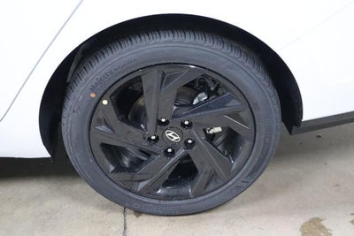 2026 Hyundai ELANTRA SEL Sport IVT