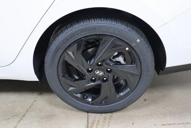 2026 Hyundai ELANTRA SEL Sport IVT