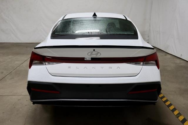 2026 Hyundai ELANTRA SEL Sport IVT