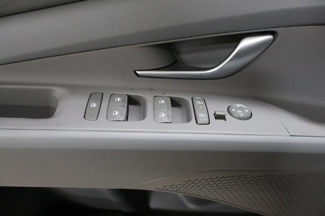 2026 Hyundai ELANTRA SEL Sport IVT