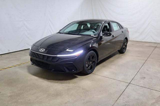 2026 Hyundai ELANTRA SEL Sport IVT