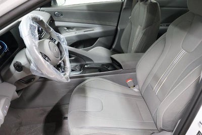 2026 Hyundai ELANTRA SEL Sport IVT