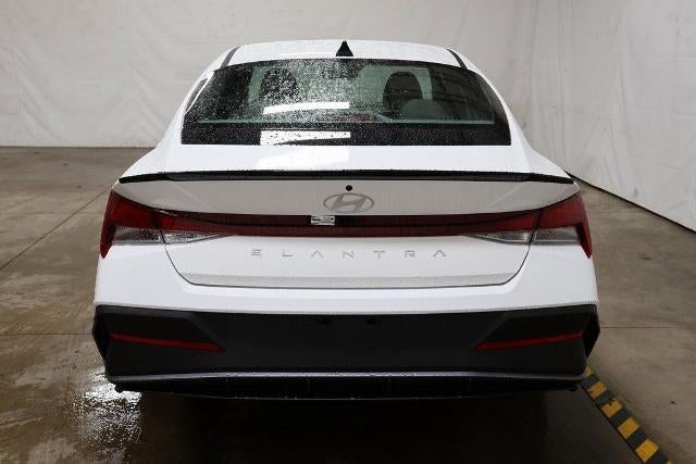 2026 Hyundai ELANTRA SEL Sport IVT