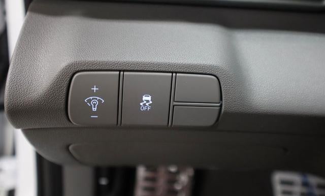 2026 Hyundai ELANTRA SEL Sport IVT