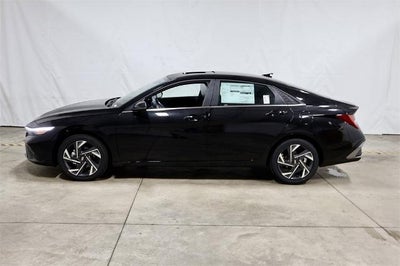 2025 Hyundai ELANTRA Hybrid Limited DCT