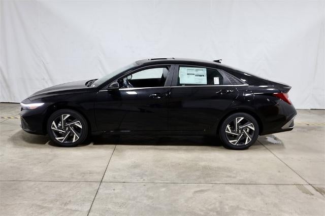 2025 Hyundai ELANTRA Hybrid Limited DCT