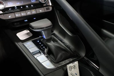 2026 Hyundai ELANTRA Limited Sedan