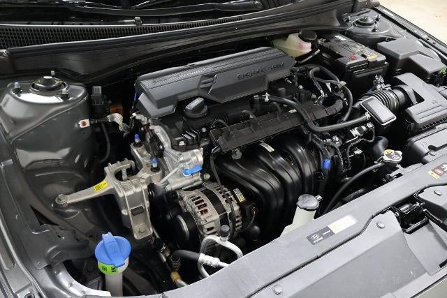 2026 Hyundai ELANTRA Limited IVT