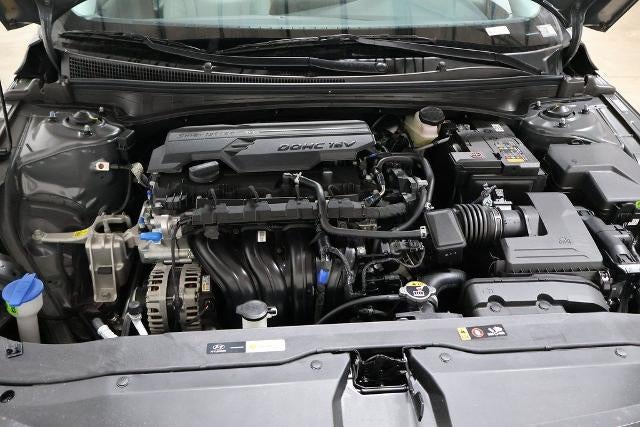 2026 Hyundai ELANTRA Limited IVT