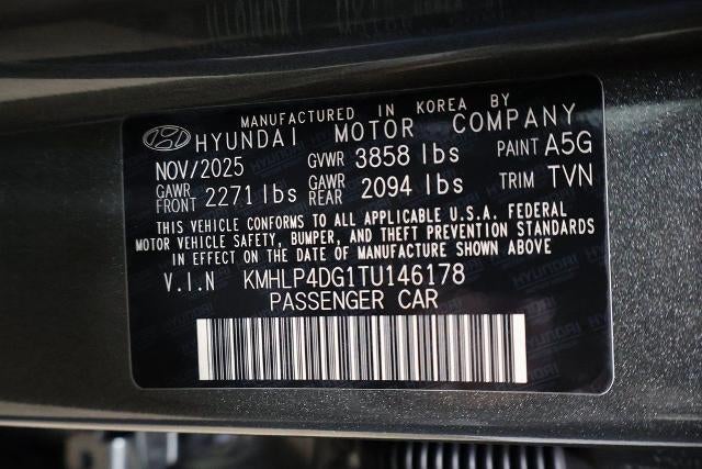 2026 Hyundai ELANTRA Limited IVT