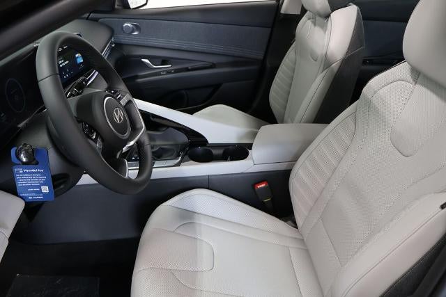 2026 Hyundai ELANTRA Limited Sedan