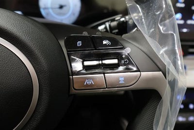 2026 Hyundai ELANTRA Limited IVT