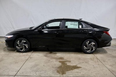2026 Hyundai ELANTRA Limited IVT