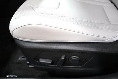 2026 Hyundai ELANTRA Limited IVT
