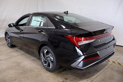 2026 Hyundai ELANTRA Limited Sedan
