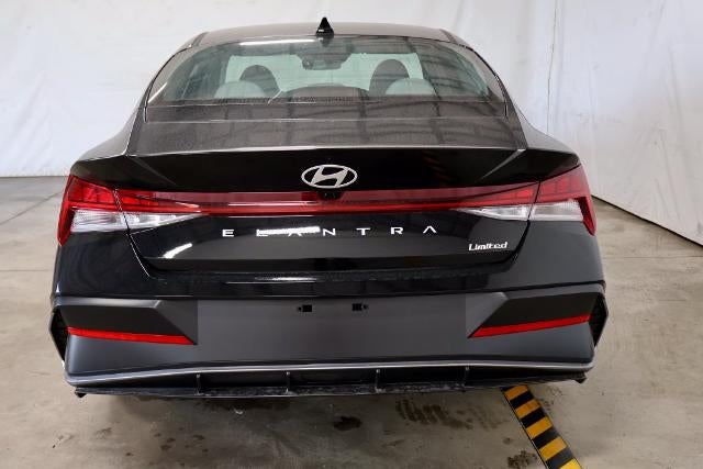 2026 Hyundai ELANTRA Limited Sedan