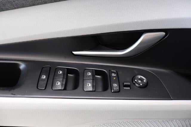 2026 Hyundai ELANTRA Limited Sedan